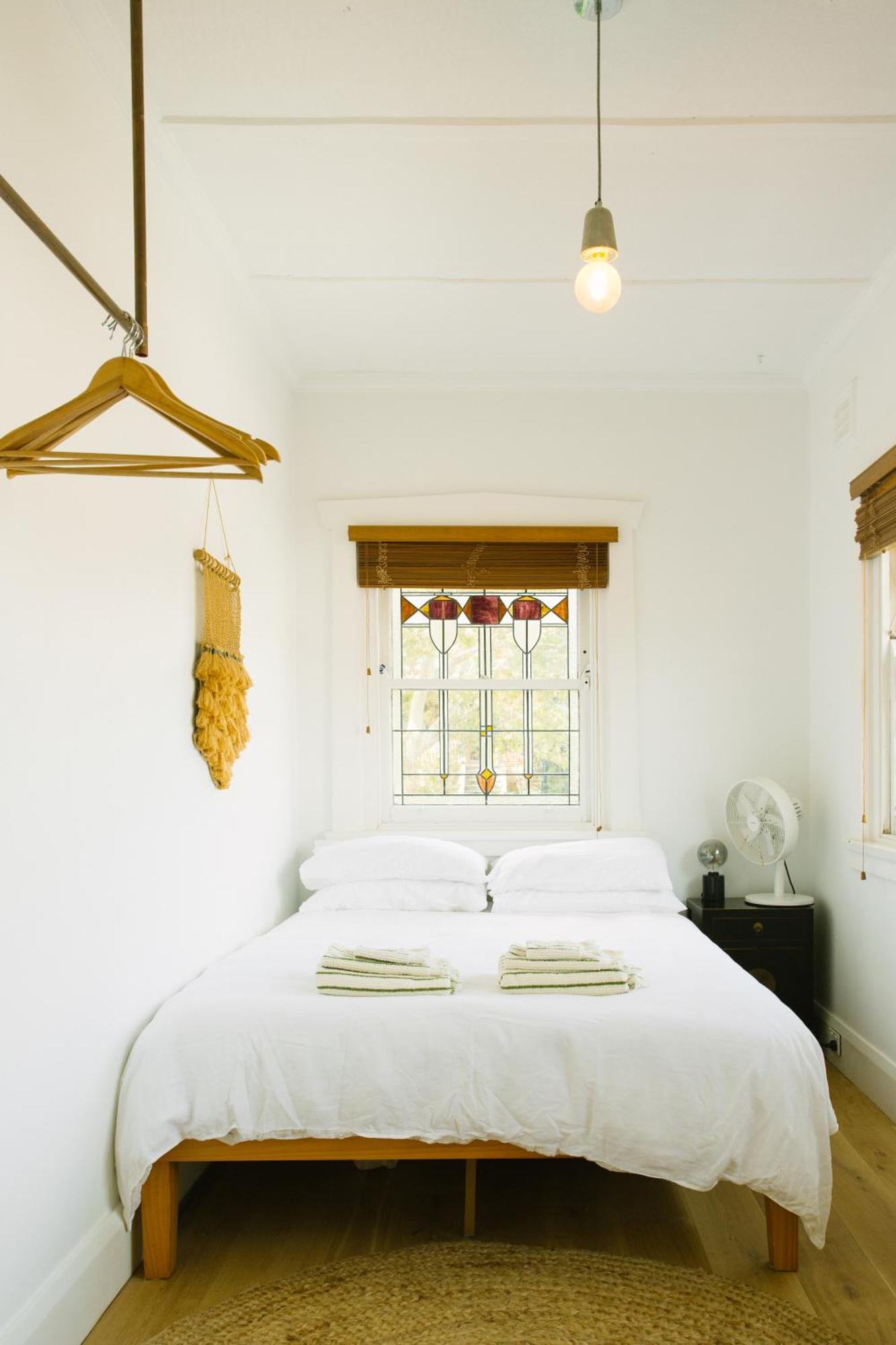 Apartment Spacious 4-Bedroom Manly Apartment, 2 Min Walk To Beach & Ferry