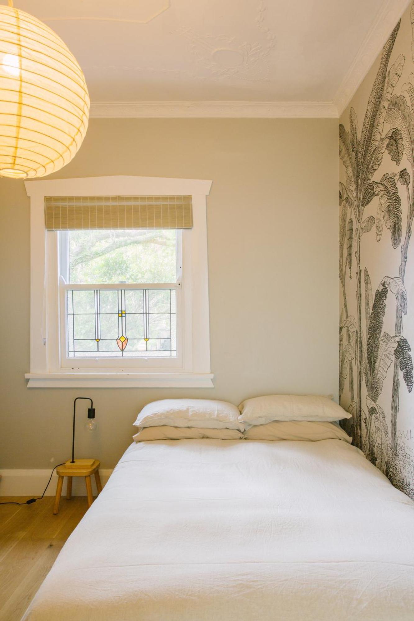 Spacious 4-Bedroom Manly Apartment, 2 Min Walk To Beach & Ferry Sydney
